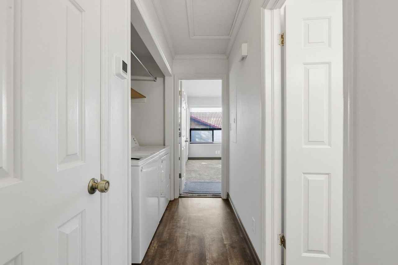 161 W 950 S #E12 - Photo 5 of 27