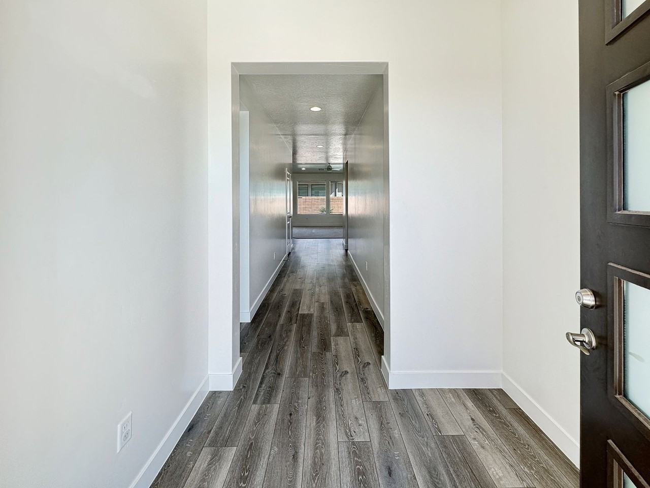 3011 E Lavatera Dr - Photo 4 of 31