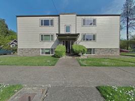 featured image of 111 Nw 11th St #2