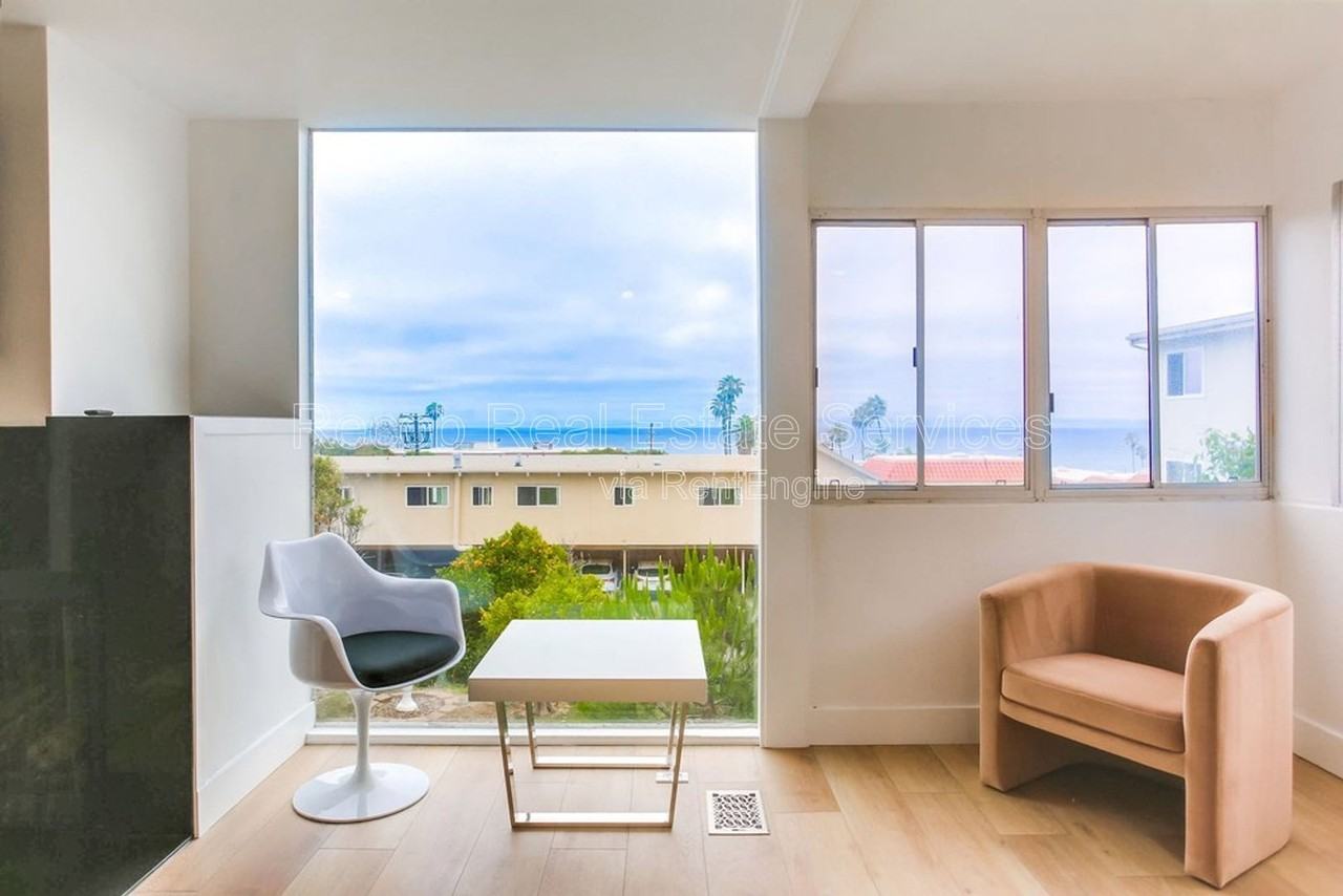 222 4th St - Photo 2 of 18