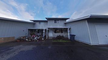 featured image of 855 Nw Oak Ave