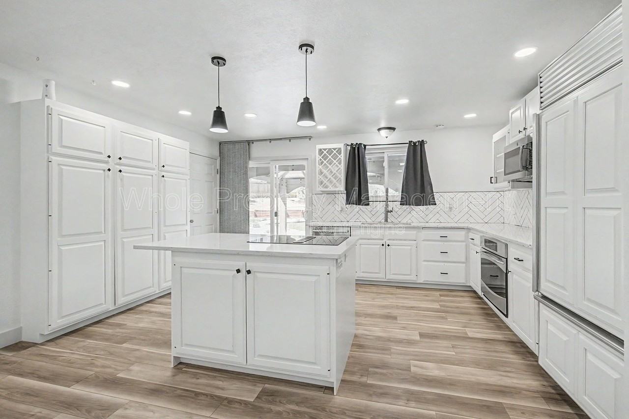 17805 E Kansas Pl - Photo 4 of 28