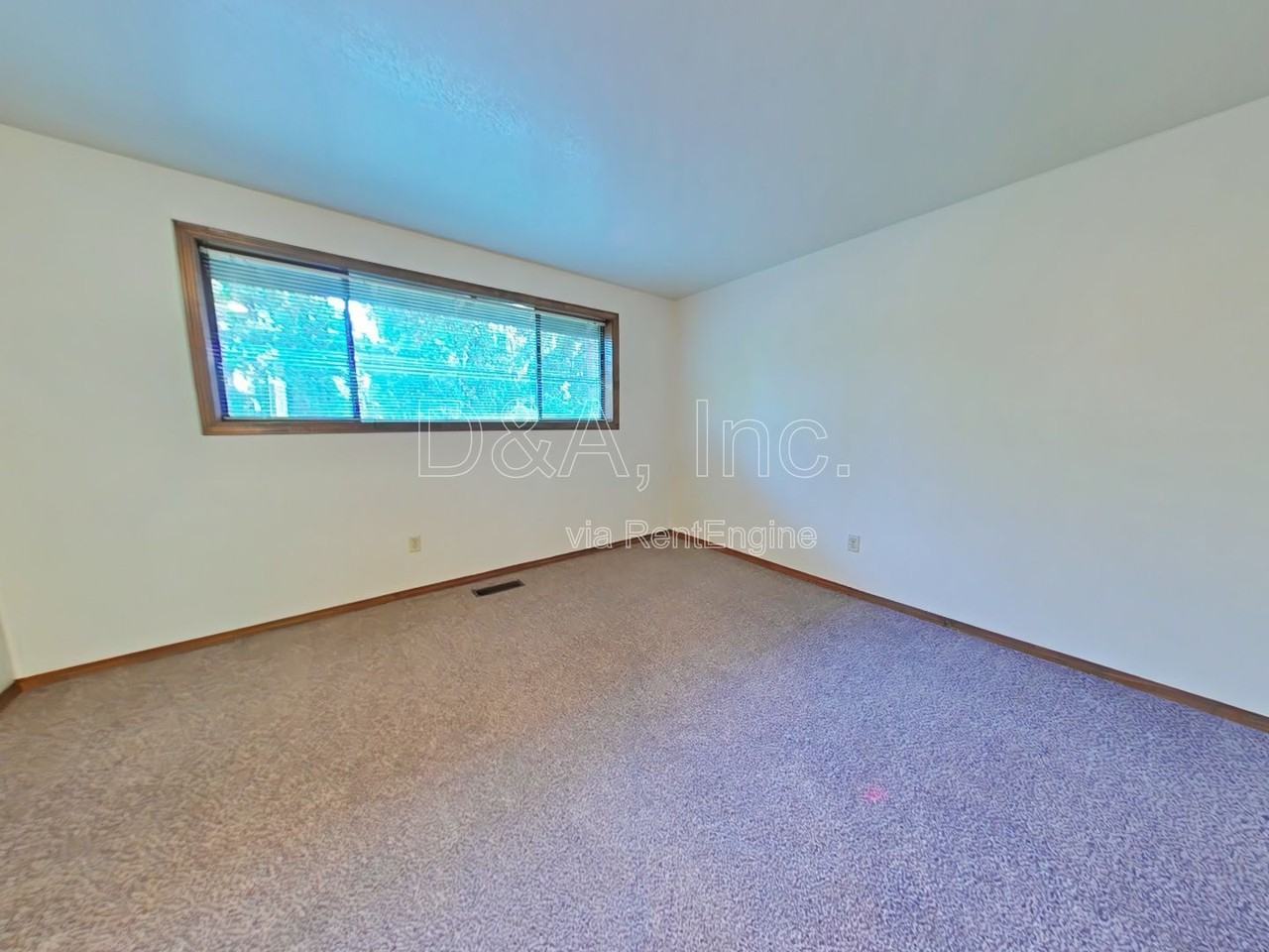 1393 Nw Souza Pl - Photo 7 of 13