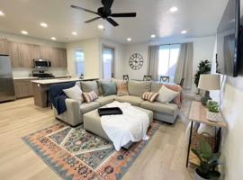 featured image of 960 Heritage Dr #52