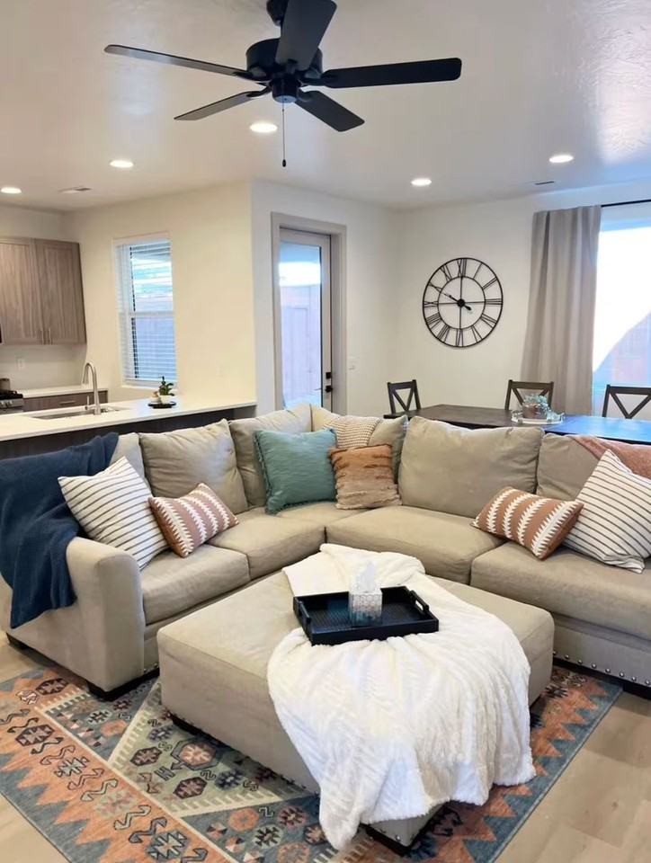 960 Heritage Dr #52 - Photo 4 of 32