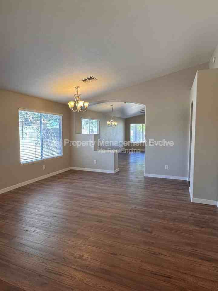 22297 N 76th Dr - Photo 2 of 28