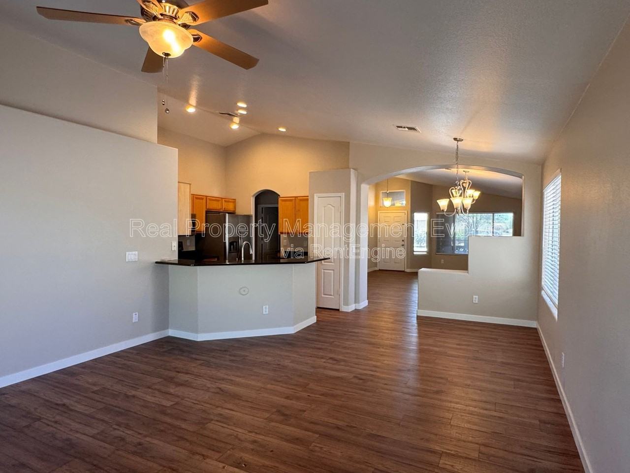 22297 N 76th Dr - Photo 4 of 28