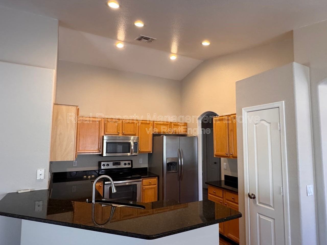 22297 N 76th Dr - Photo 5 of 28