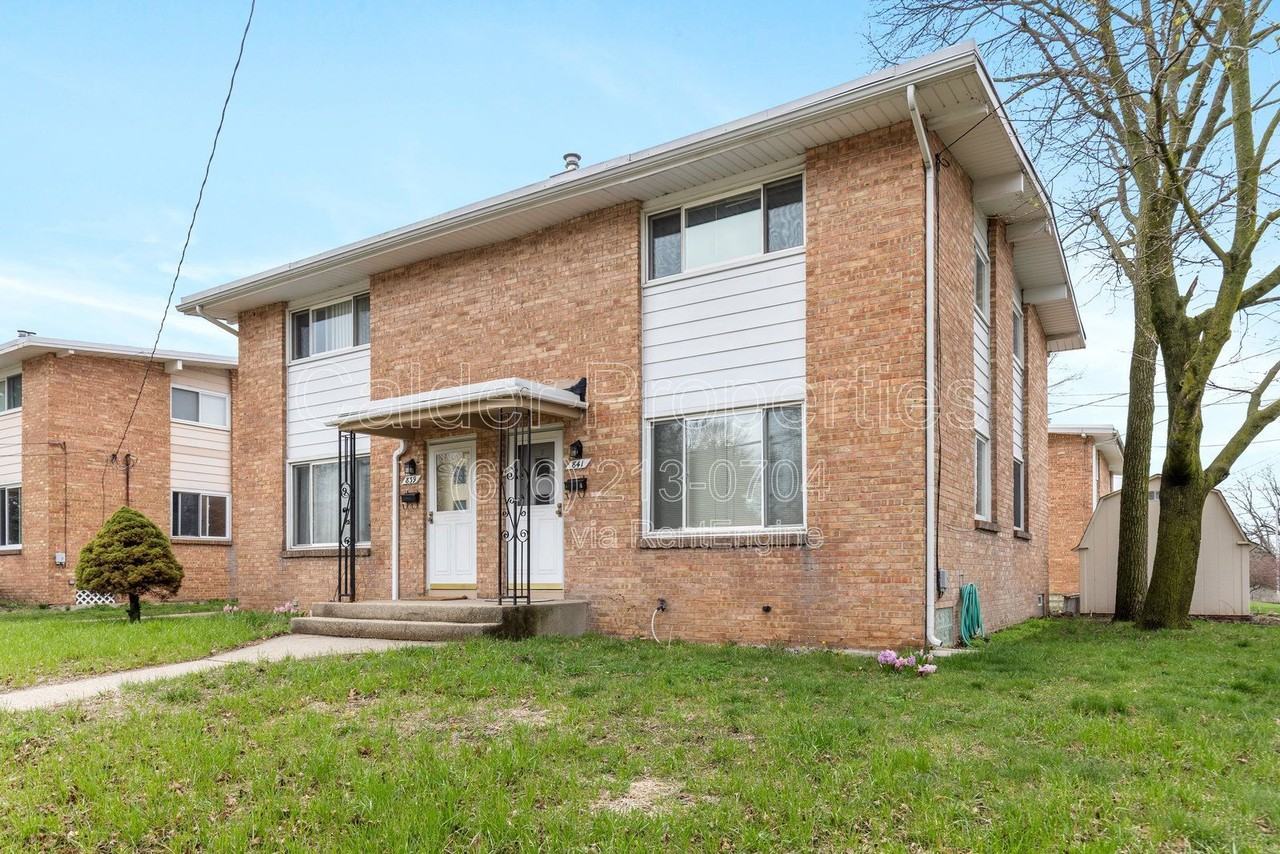 841 Houseman Ave Ne - Photo 4 of 30