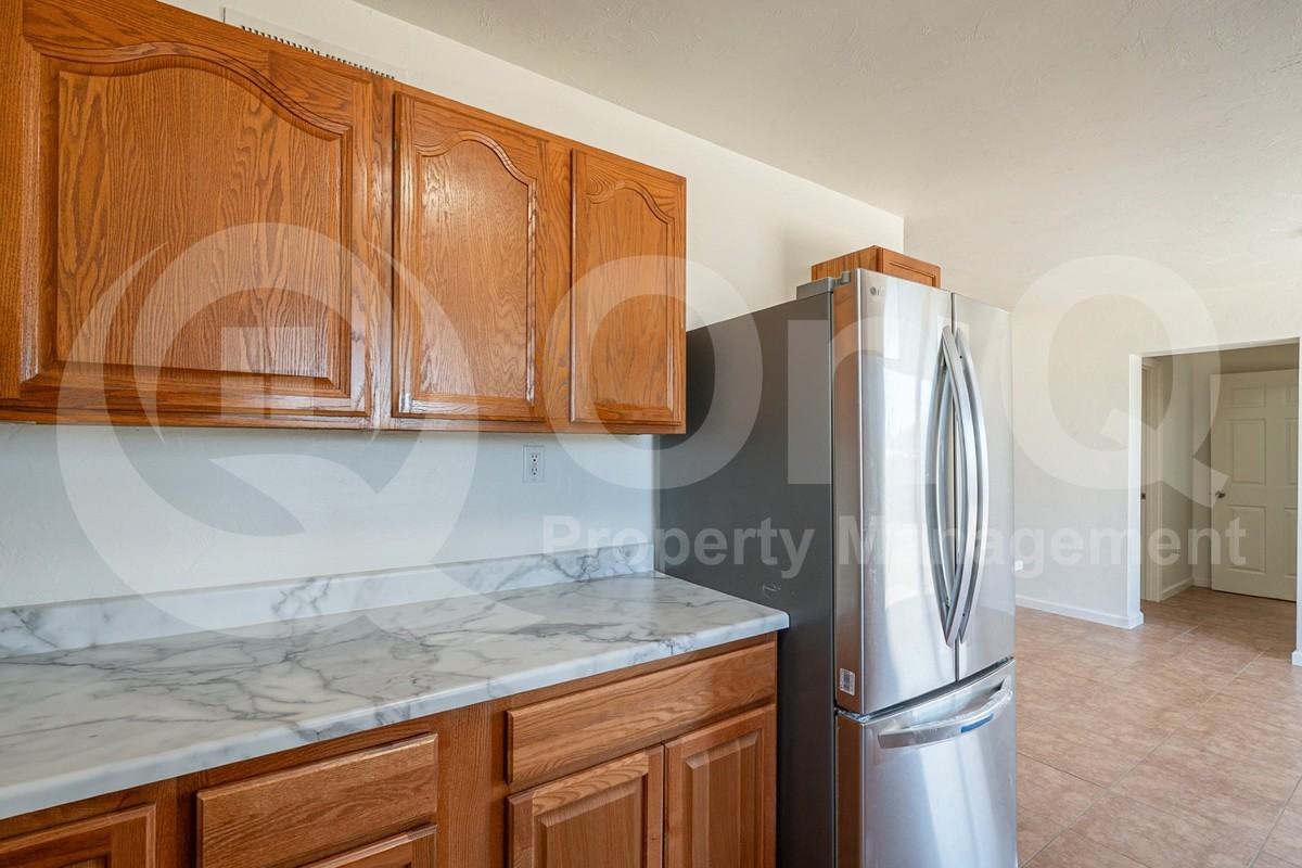 2020 S Avenida Ursa - Photo 5 of 29