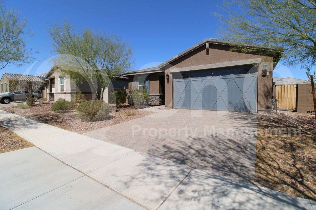 17694 W Pinnacle Vista Dr - Photo 2 of 28