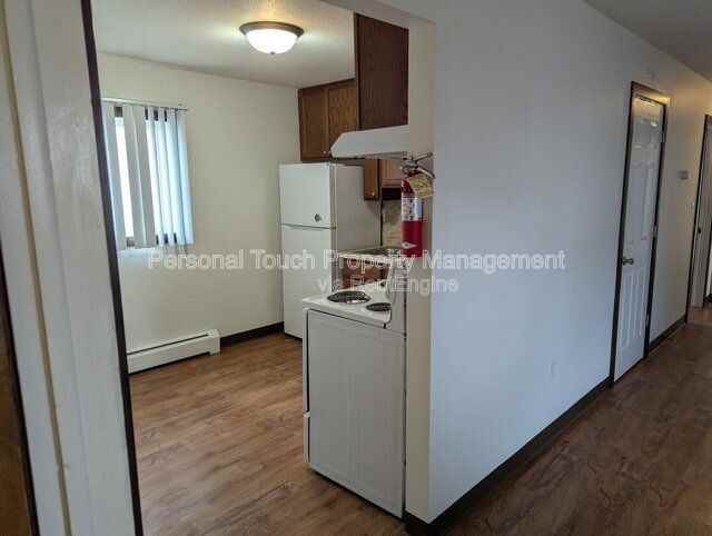 541 2nd St N - Photo 3 of 39