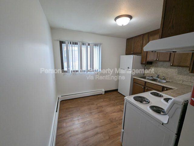 541 2nd St N - Photo 7 of 39