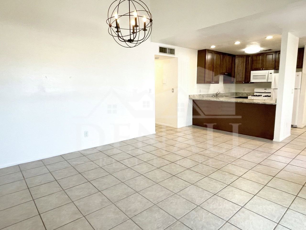 822 S Langley Ave #207 - Photo 5 of 21