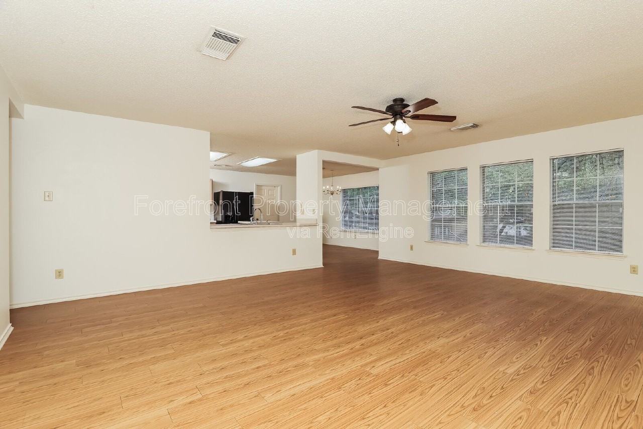 11926 Auburn Brk - Photo 6 of 21