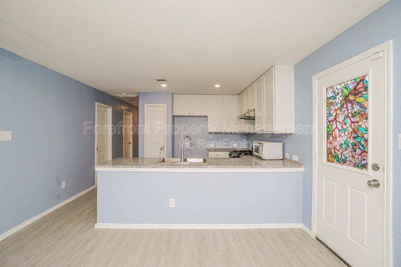 4110 Cross Current - Photo 6 of 20