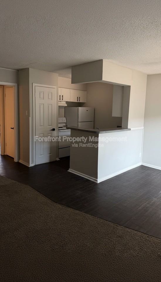 158 De Chantle Rd #129 - Photo 2 of 13