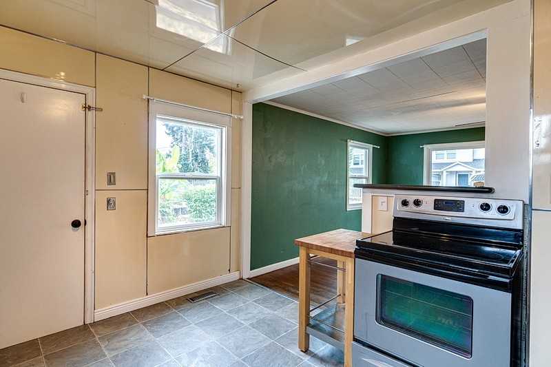 7316 Se 68th Ave - Photo 3 of 25