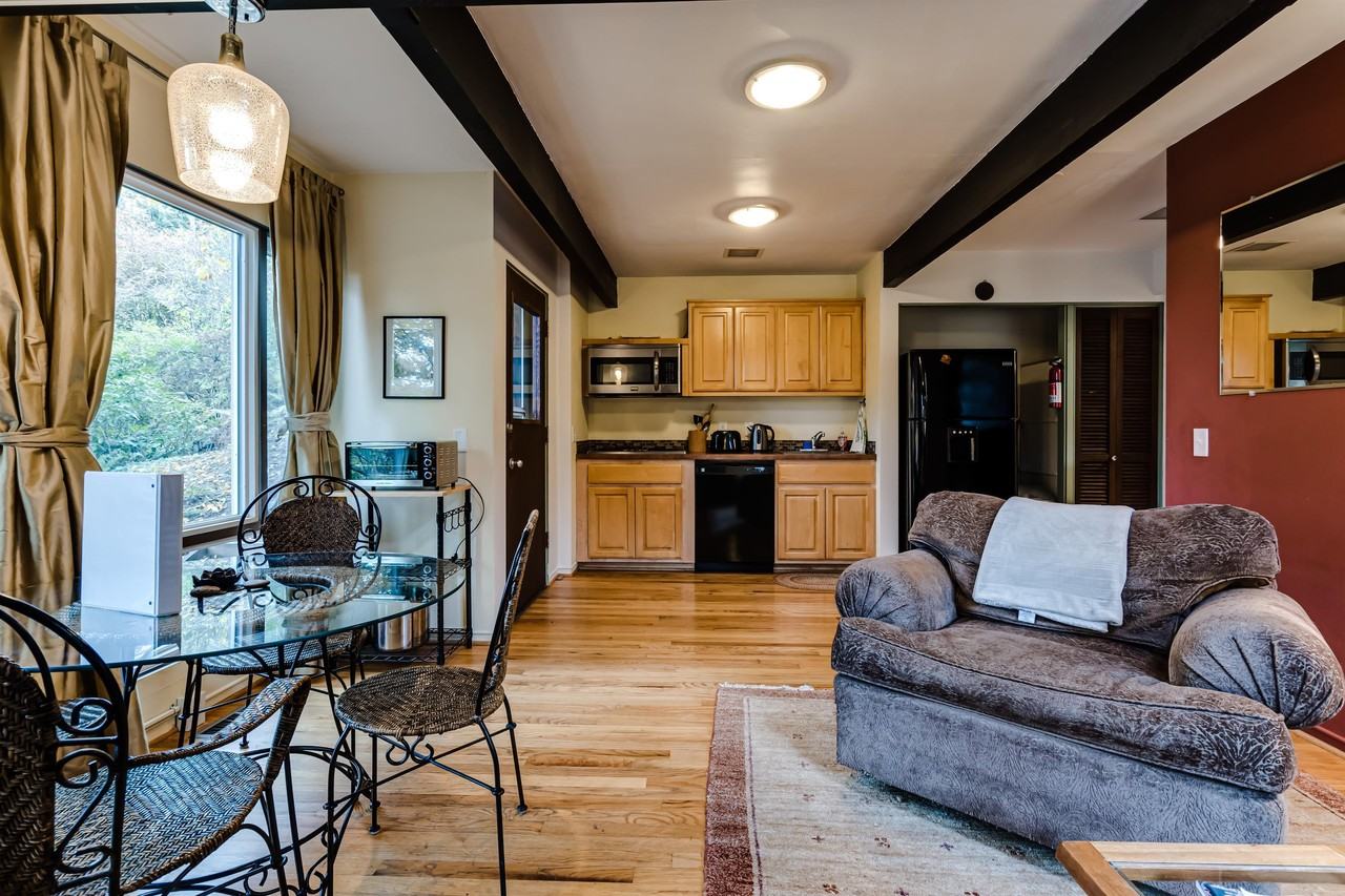 2400 Malabar Dr #2 - Photo 3 of 21