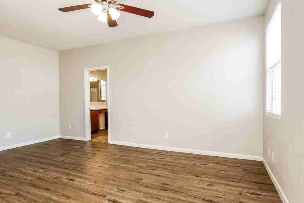 11838 W Foothill Dr - Photo 7 of 16
