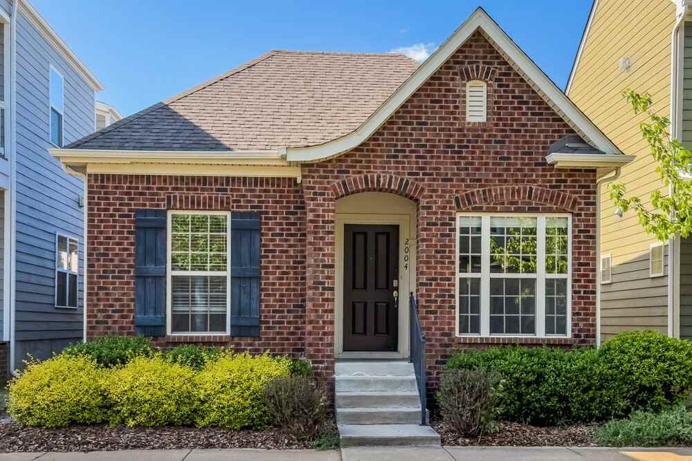 2004 Avery Park Dr