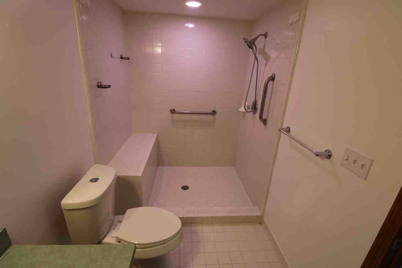 21391 Marina Cir #1 - Photo 7 of 15