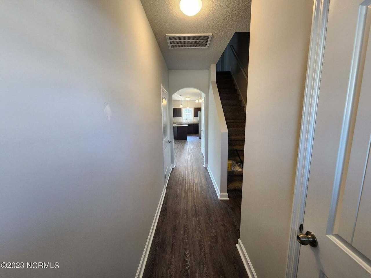 205 Shallowbag Bay Ln #1 - Photo 3 of 23