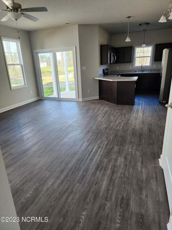 205 Shallowbag Bay Ln #1 - Photo 3 of 23