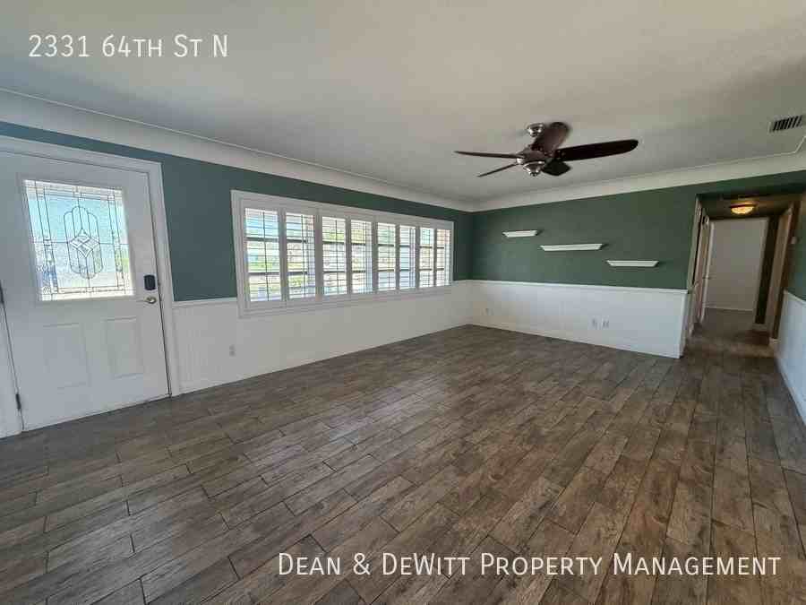 2331 64th St N - Photo 4 of 18