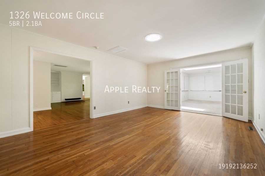 1326 Welcome Cir - Photo 7 of 20