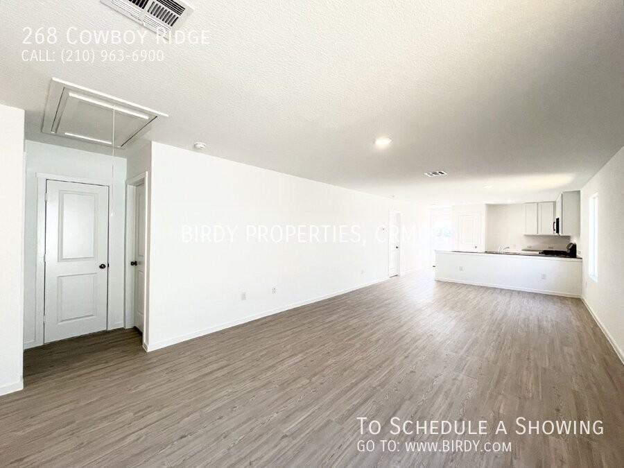 268 Cowboy Rdg - Photo 7 of 35