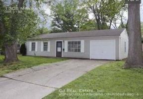 featured image of 1308 N Redwood Dr