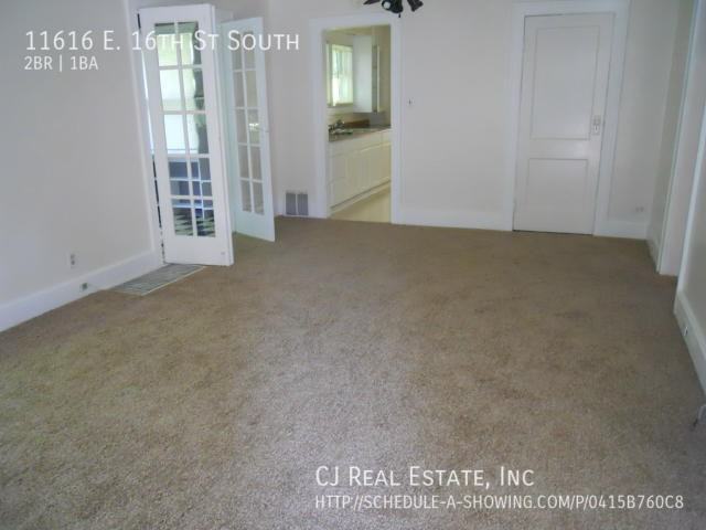 11616 E 16th St S - Photo 3 of 8