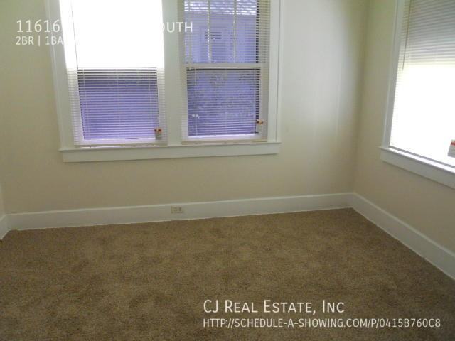 11616 E 16th St S - Photo 4 of 8