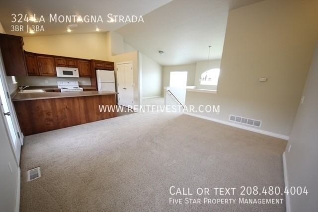 324 La Montagna Strada - Photo 2 of 13