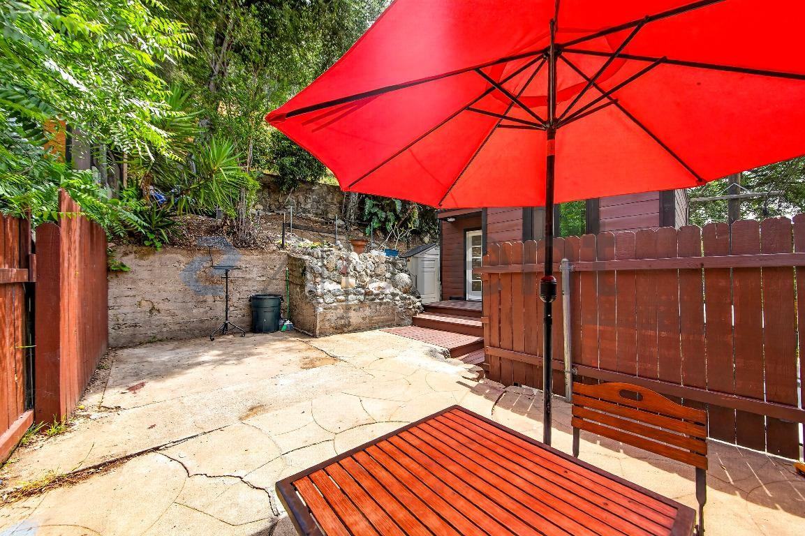 670 Woodland Dr - Photo 4 of 15