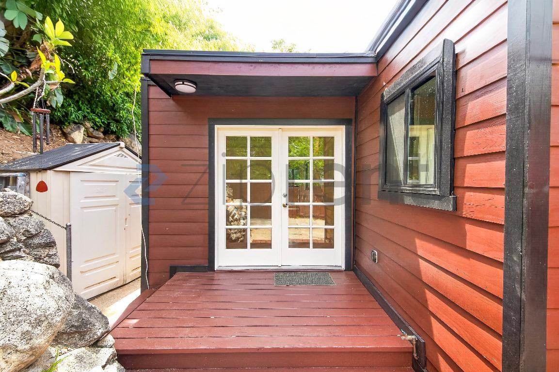 670 Woodland Dr - Photo 5 of 15