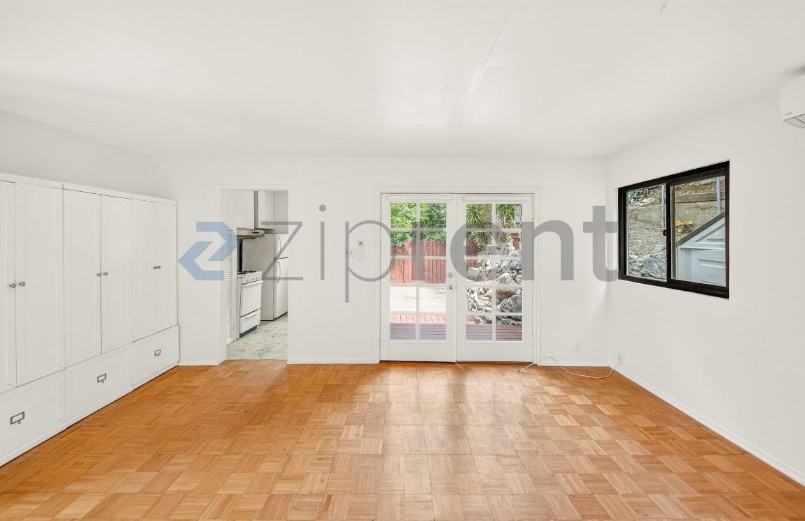 670 Woodland Dr - Photo 7 of 15