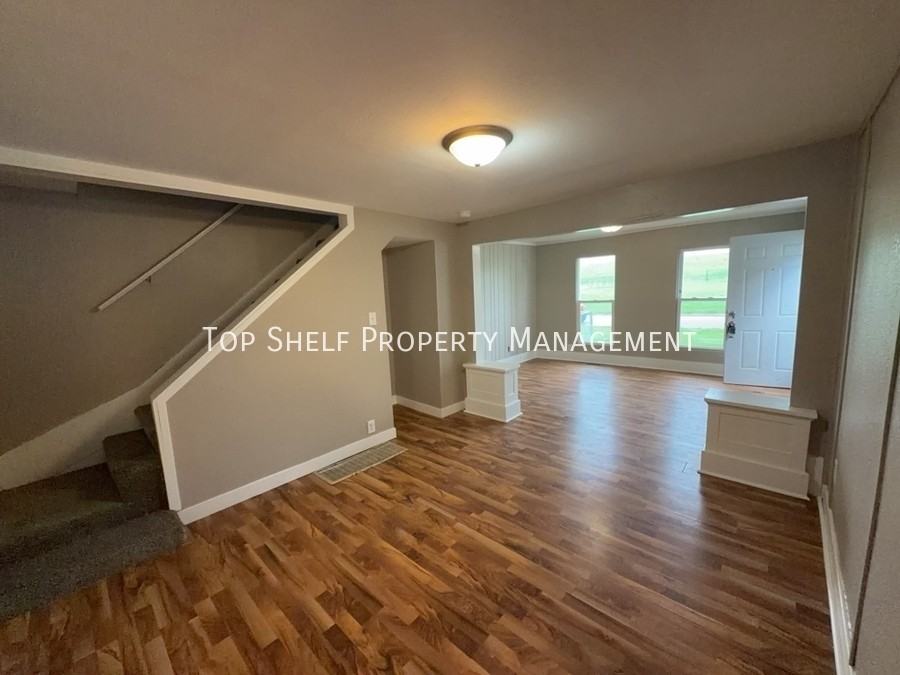 1713 Lyon St - Photo 3 of 10