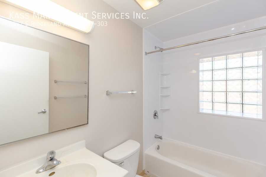 6857 S Ridgeland Ave #6857-303 - Photo 6 of 17