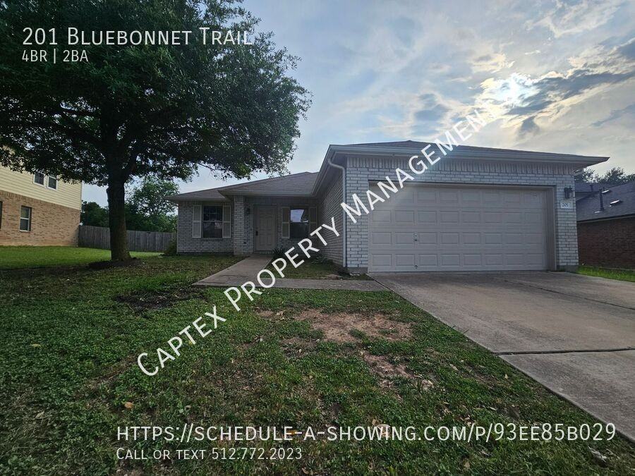 201 Bluebonnet Trl - Photo 2 of 33