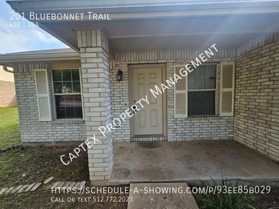 201 Bluebonnet Trl - Photo 3 of 33