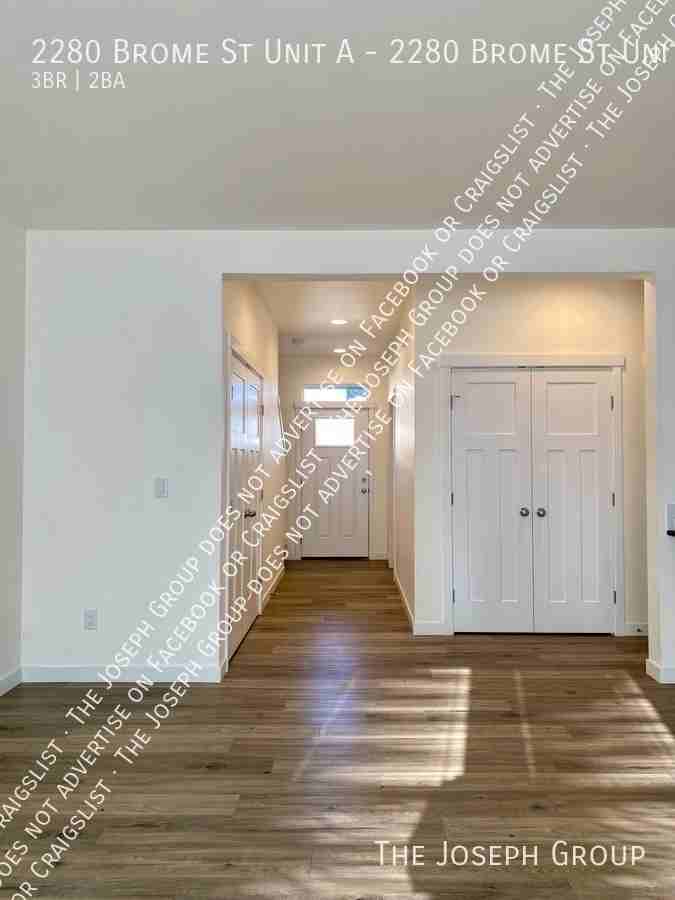 2280 Brome St Unit A - Photo 5 of 25