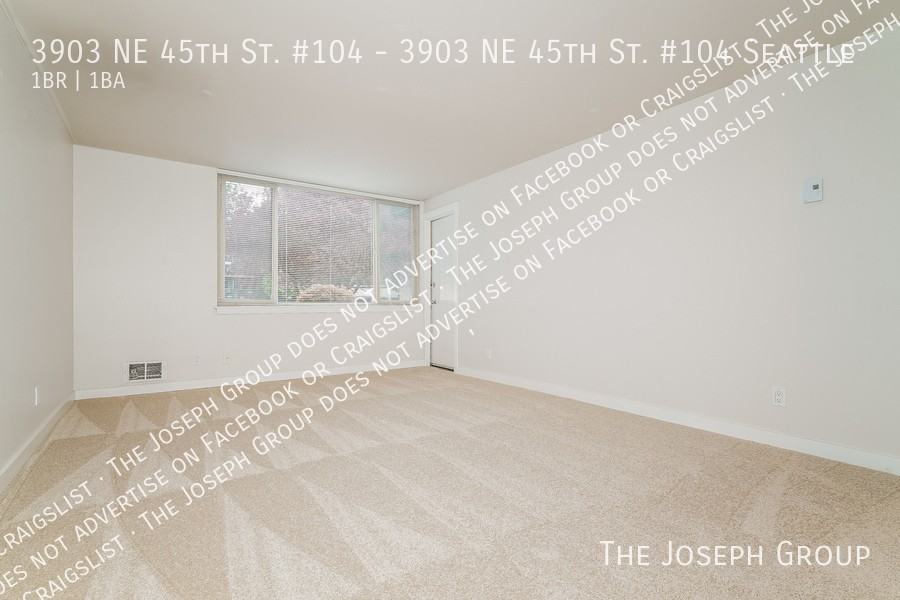 3903 Ne 45th St - Photo 6 of 21