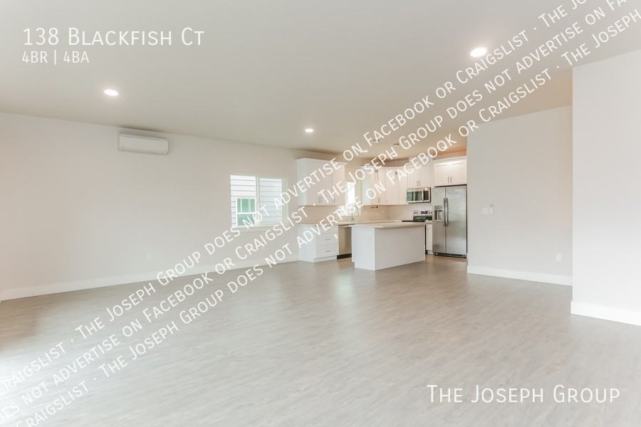 138 Blackfish Ct - Photo 6 of 33