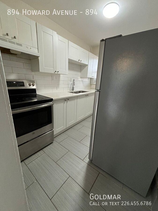 894 Howard Ave #894 - Photo 4 of 11