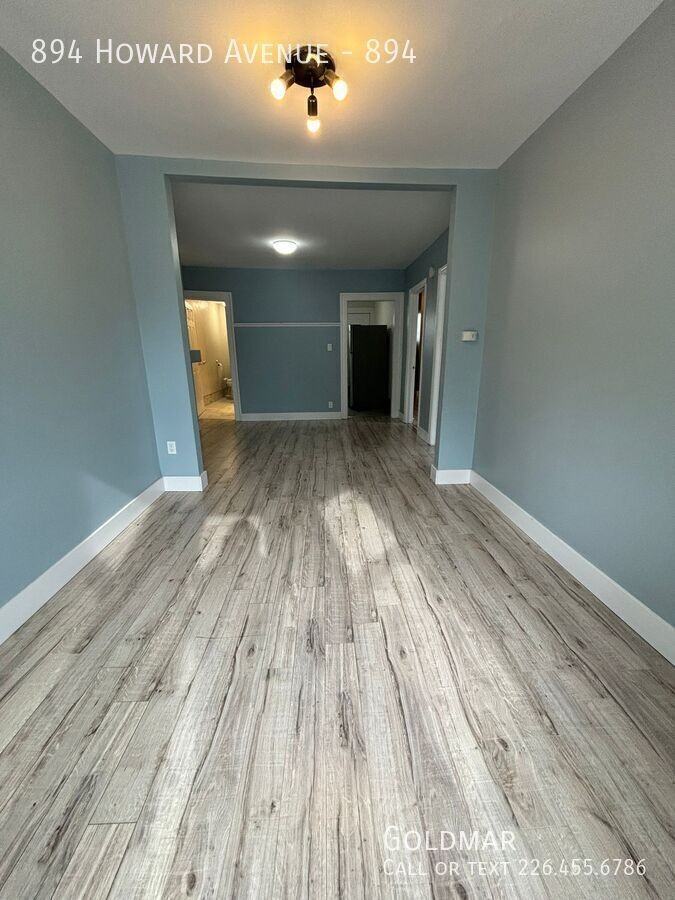 894 Howard Ave #894 - Photo 5 of 11