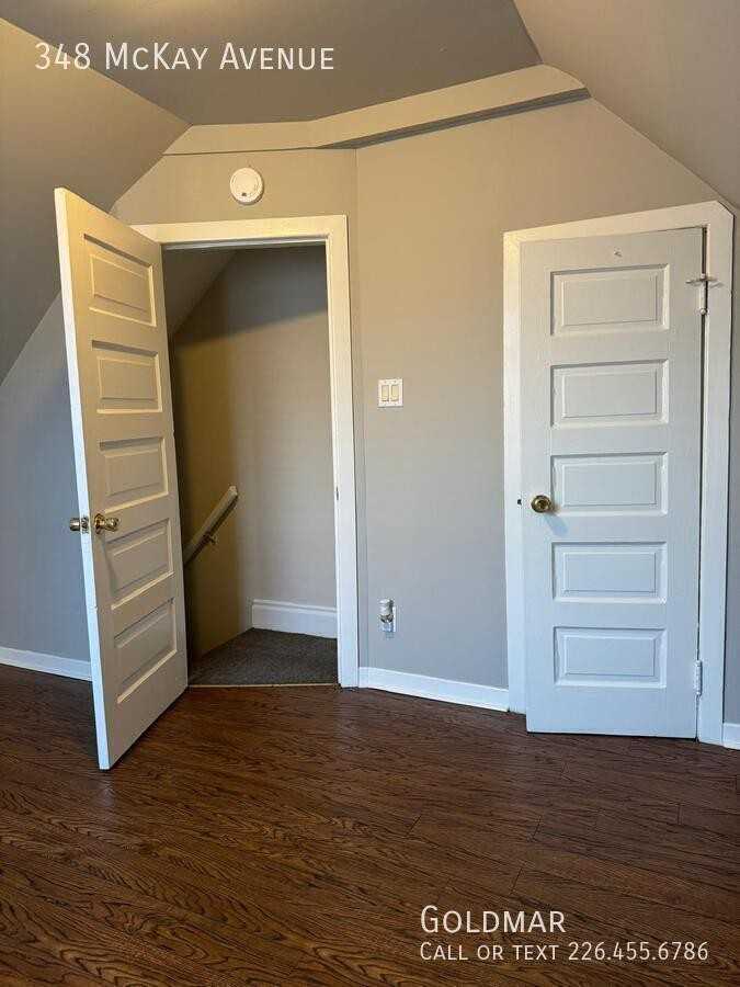 348 Mckay Ave - Photo 5 of 8