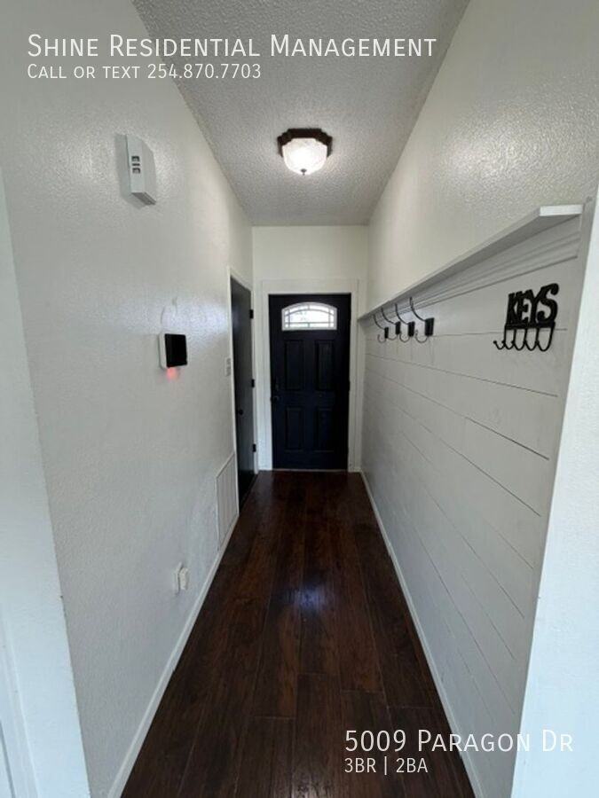 5009 Paragon Dr - Photo 4 of 29