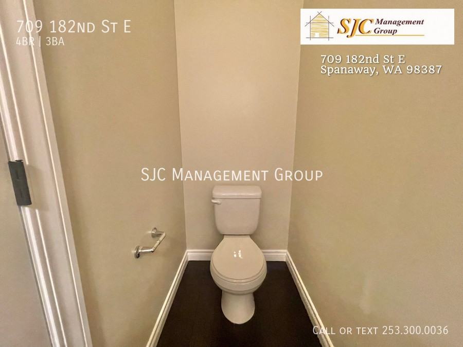 709 182nd St E - Photo 4 of 40